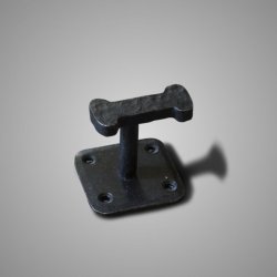 HAND FORGED WALL ROBE HOOK 6X5X6