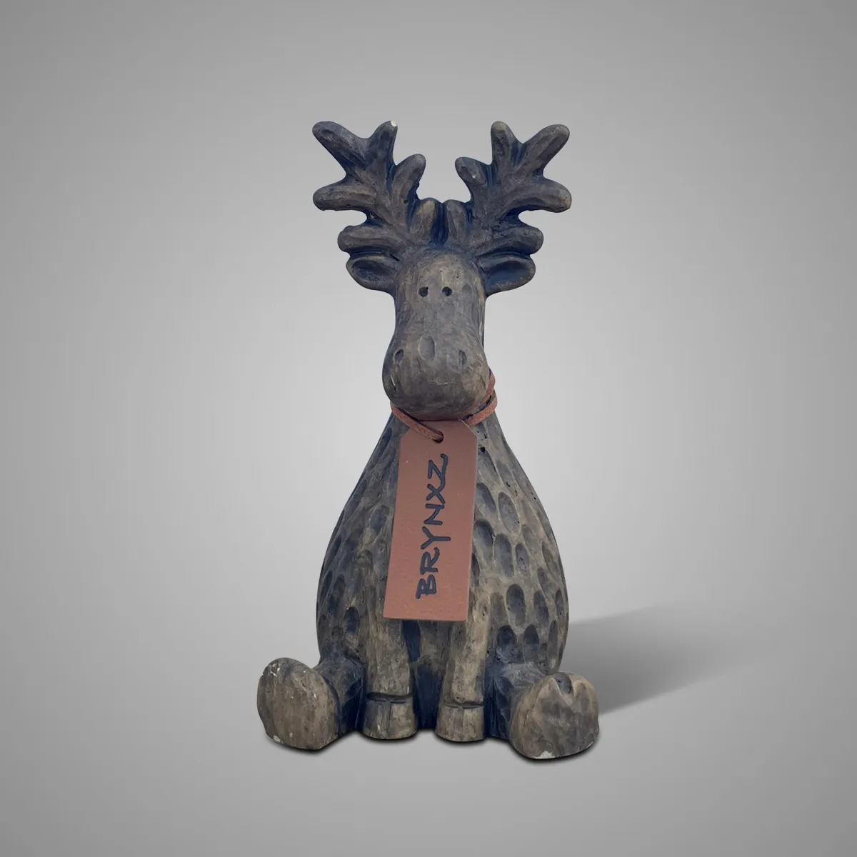 Sitting Rudolph Himself Majestic Brown M D.11 H.19