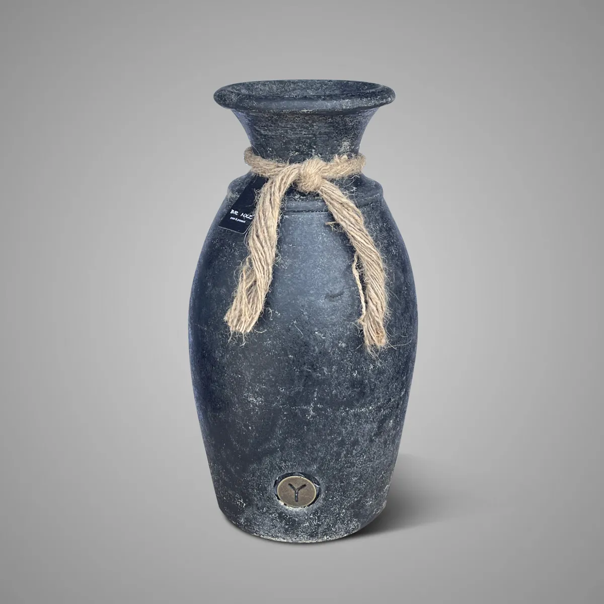 Bottle Deluxe with Rope Basalt L D.20 H.35
