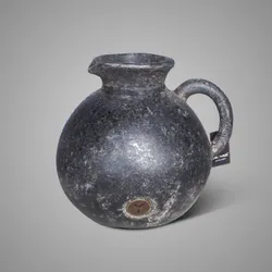 Jug Bolvase One Ear Basalt L D.22 H.22