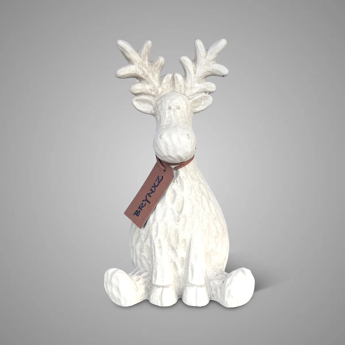 Sitting Rudolph Himself Majestic Taupe L D.14 H.23