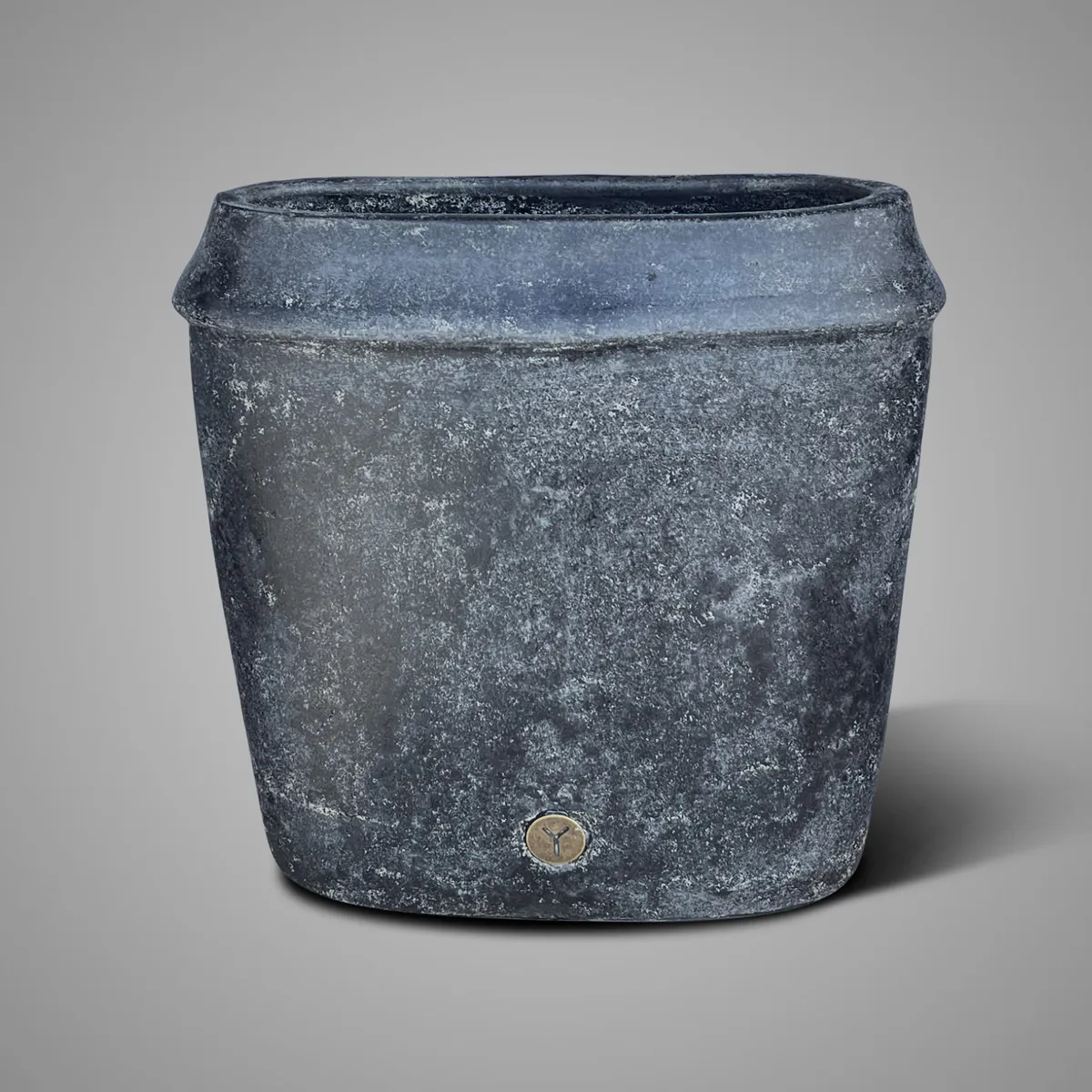 Planter Oval Edge Basalt M 40X18X36