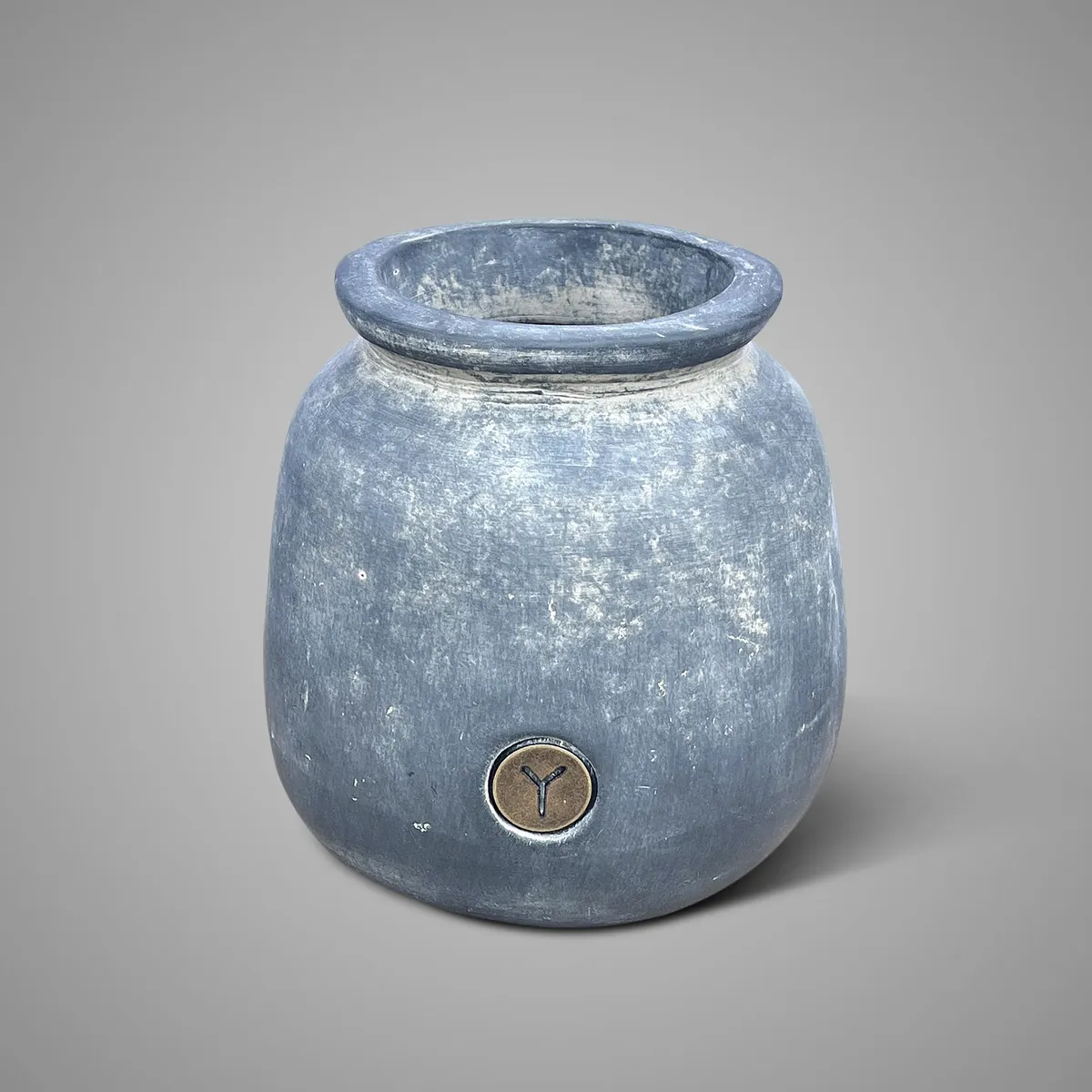 Bolvase Neck Ancient Clay L D.19 H.20